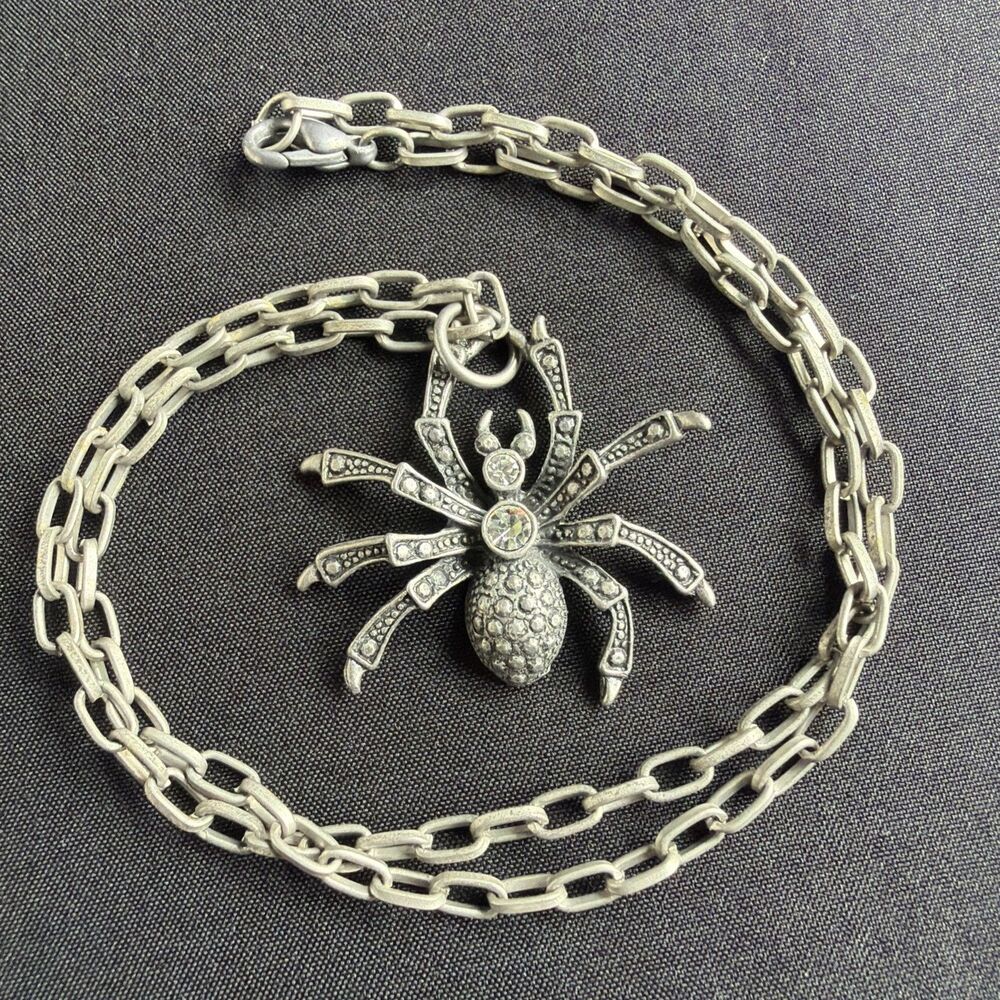 Silver Tone Spider Necklace With Rhinestones 18” Creepy Gothic Halloween Costume